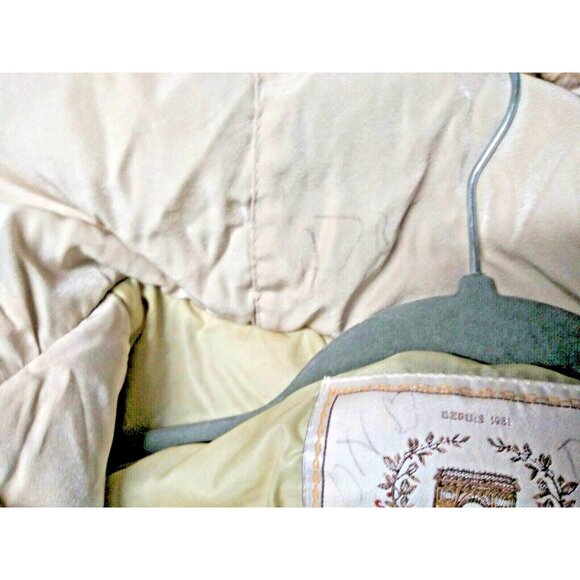 Glacier Field Jacket Hooded Express M/L/XL Puffy Insulated Parka jacket Ivory - Picture 9 of 9